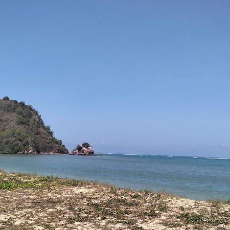 Diki Bungalows Kuta  Kültér fotó