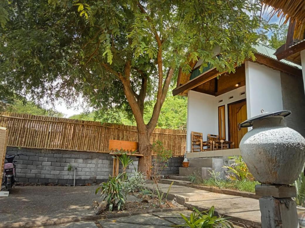 Diki Bungalows Kuta  Kültér fotó