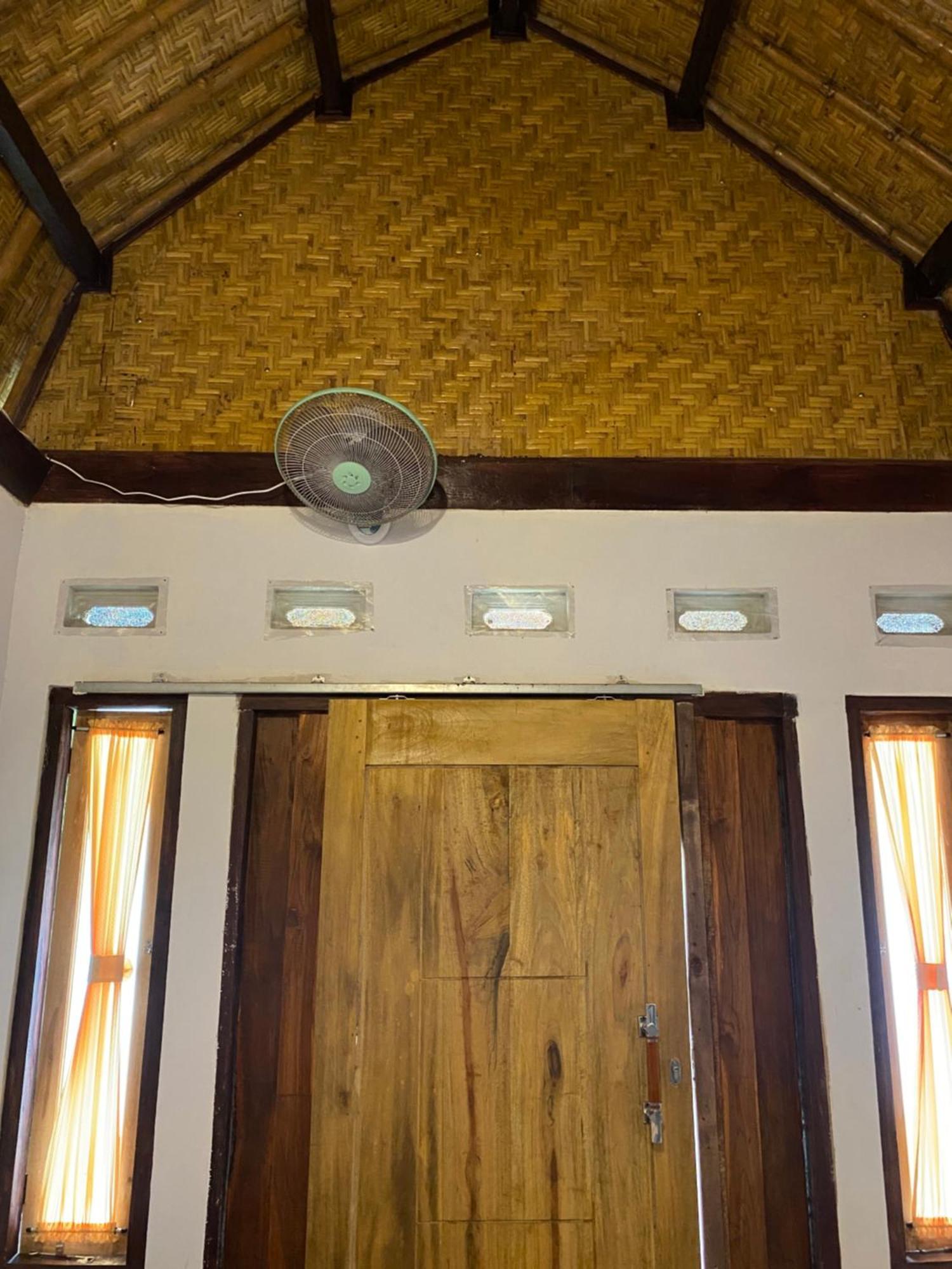 Diki Bungalows Kuta  Kültér fotó